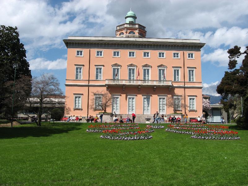 IMG_0441 Lugano Il parco visto dal lago
